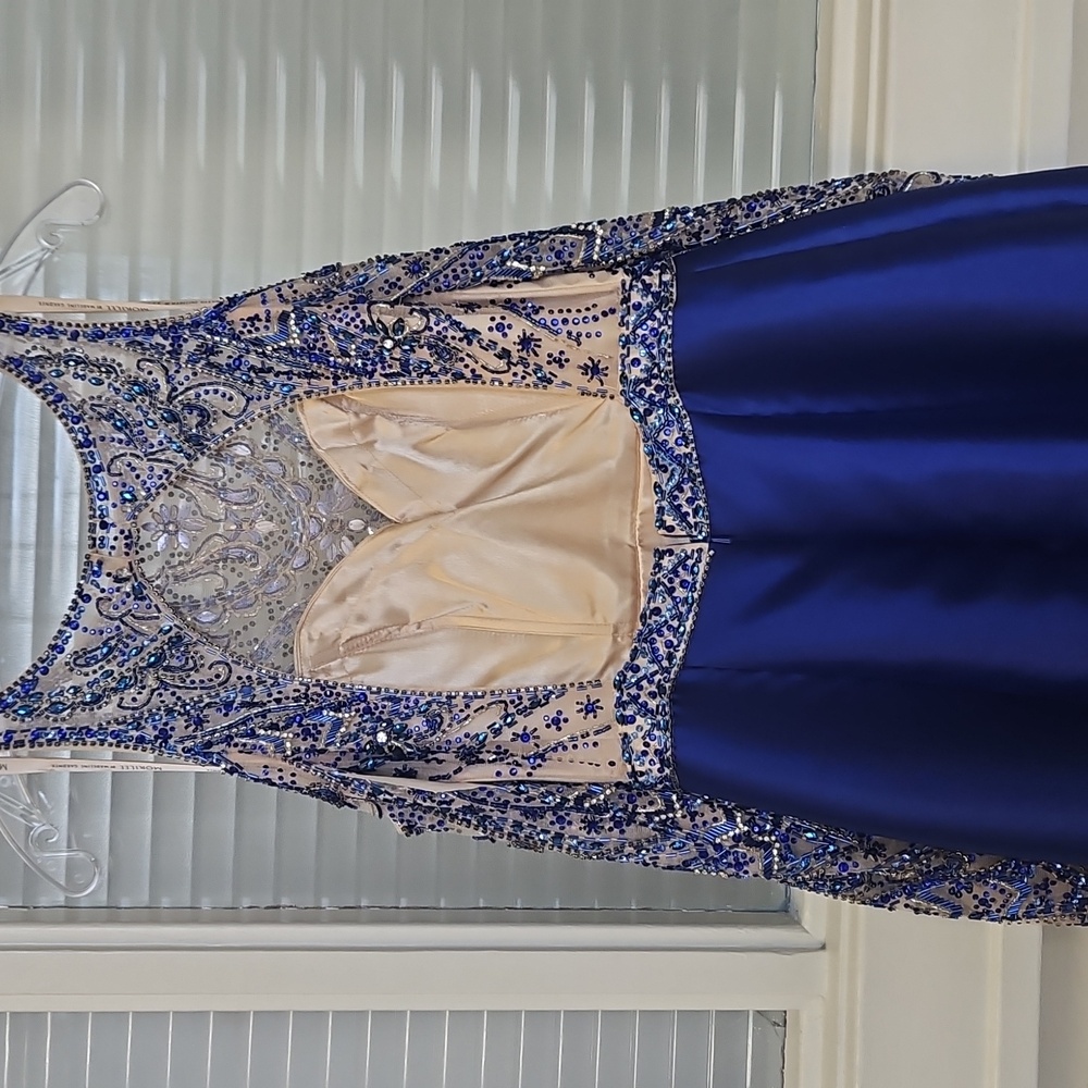 Size 4 royal blue prom/evening gown w/ cold shoulders & long sleeves, beaded top - Picture 9 of 16